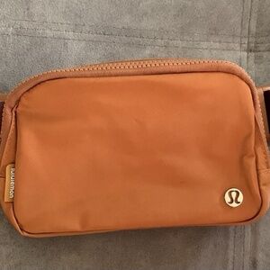 Lululemon Everywhere Belt Bag Brown Ancient Copper NWT RARE